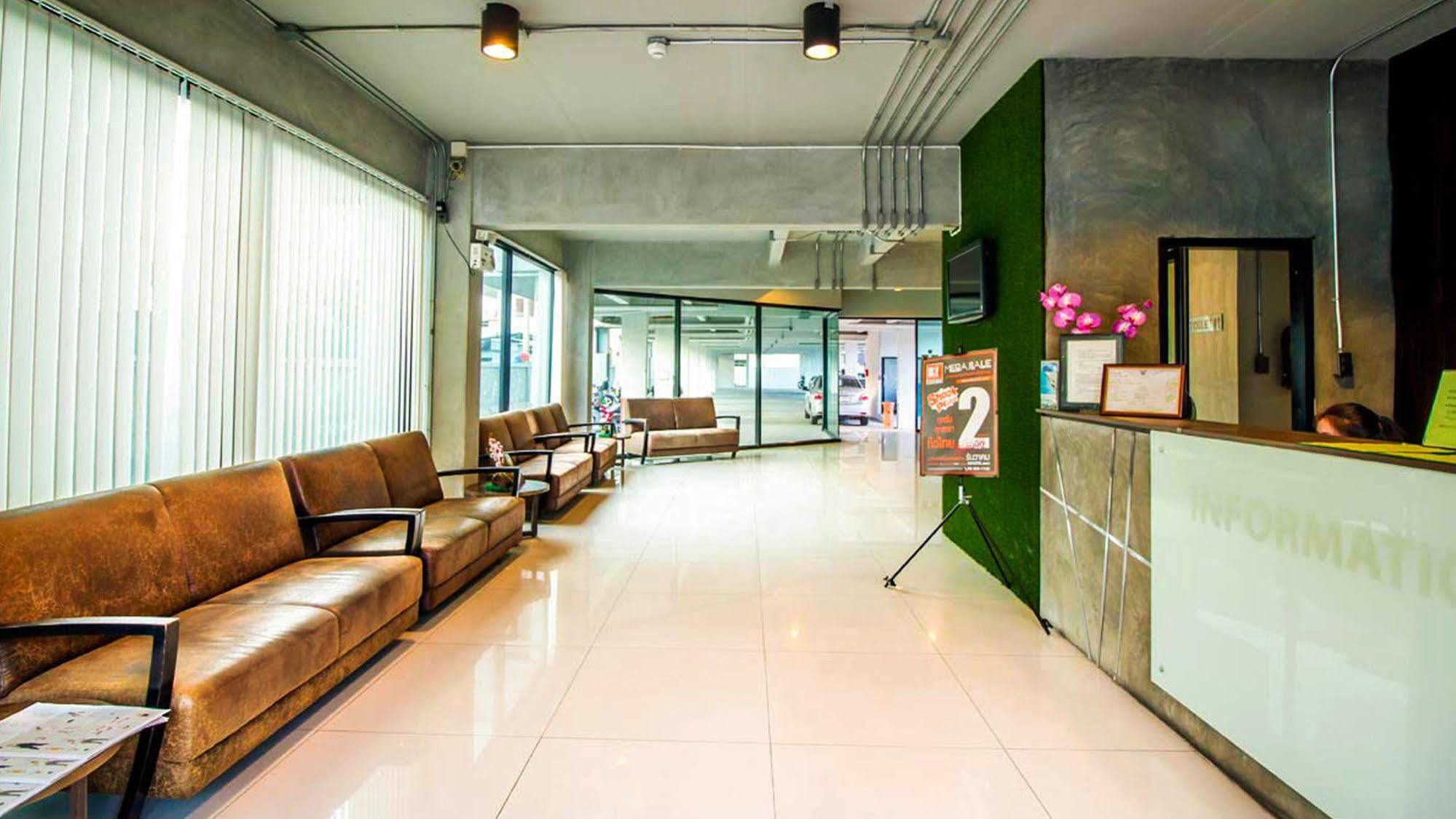 B2 Green Boutique And Budget Hotel Chiang Mai Exterior foto